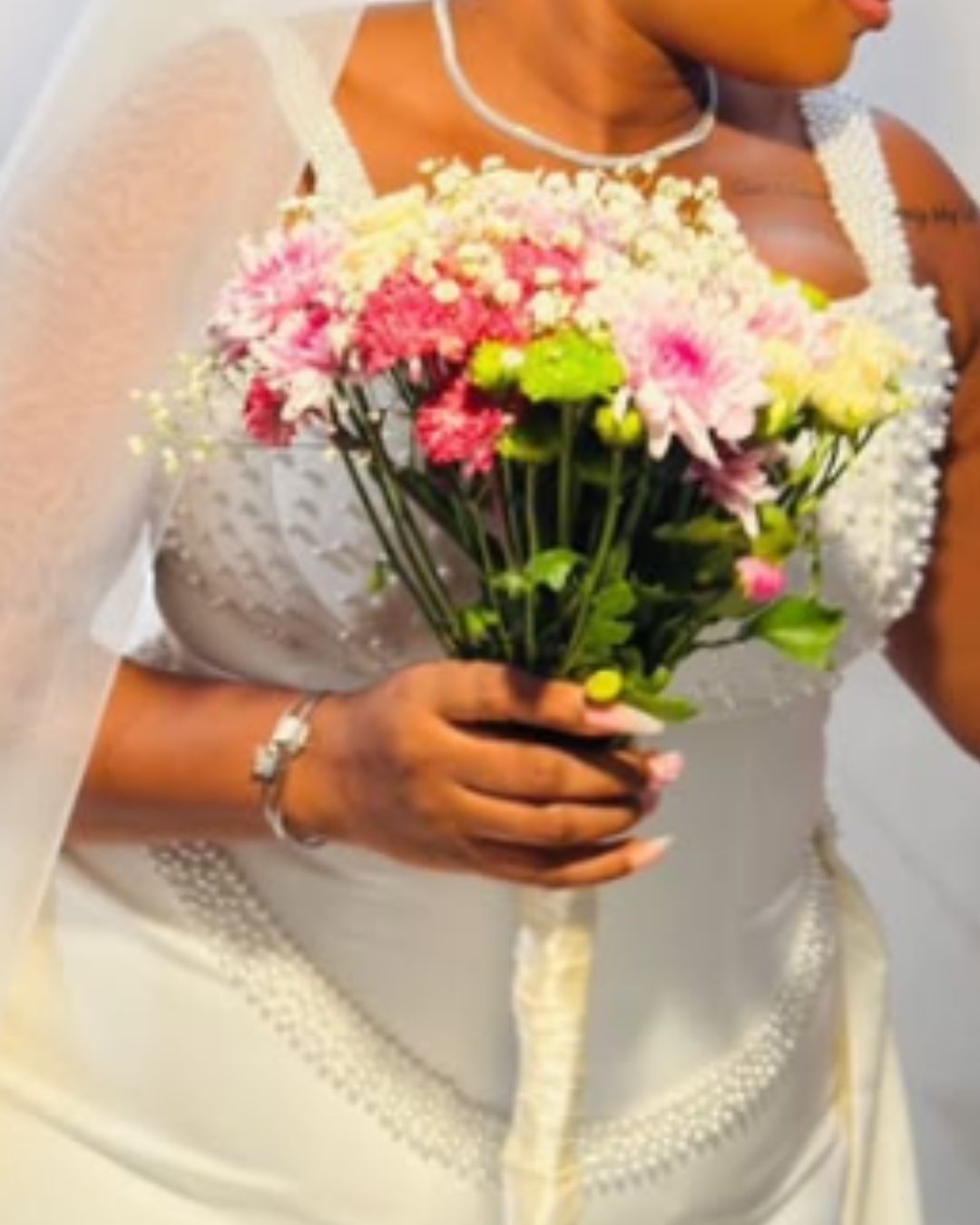 Bridal floral arrangement